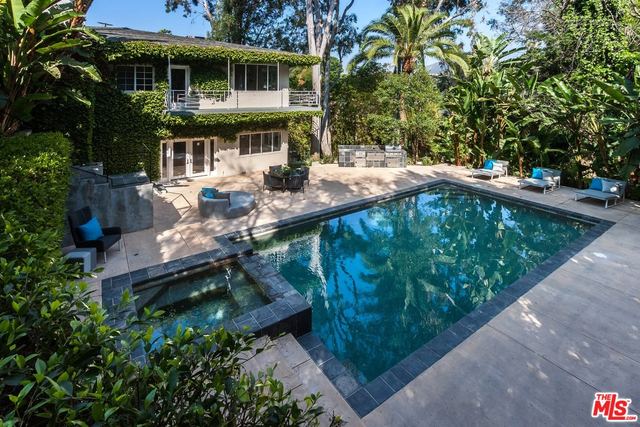 3848 Fredonia Drive