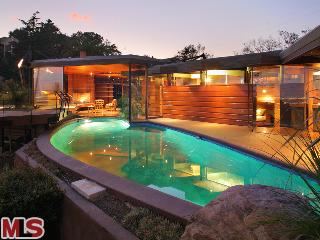 7144 Hockey Trail