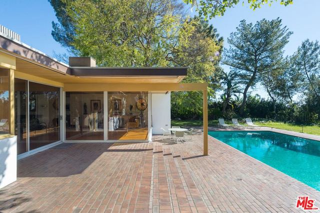 7850  Torreyson Dr.