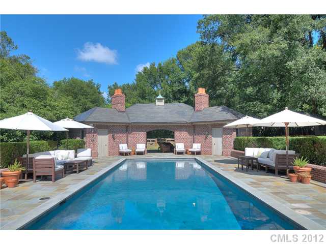 900 Huntington Park Drive