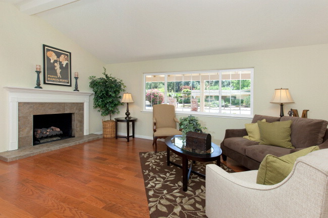 3100 Lunada Lane