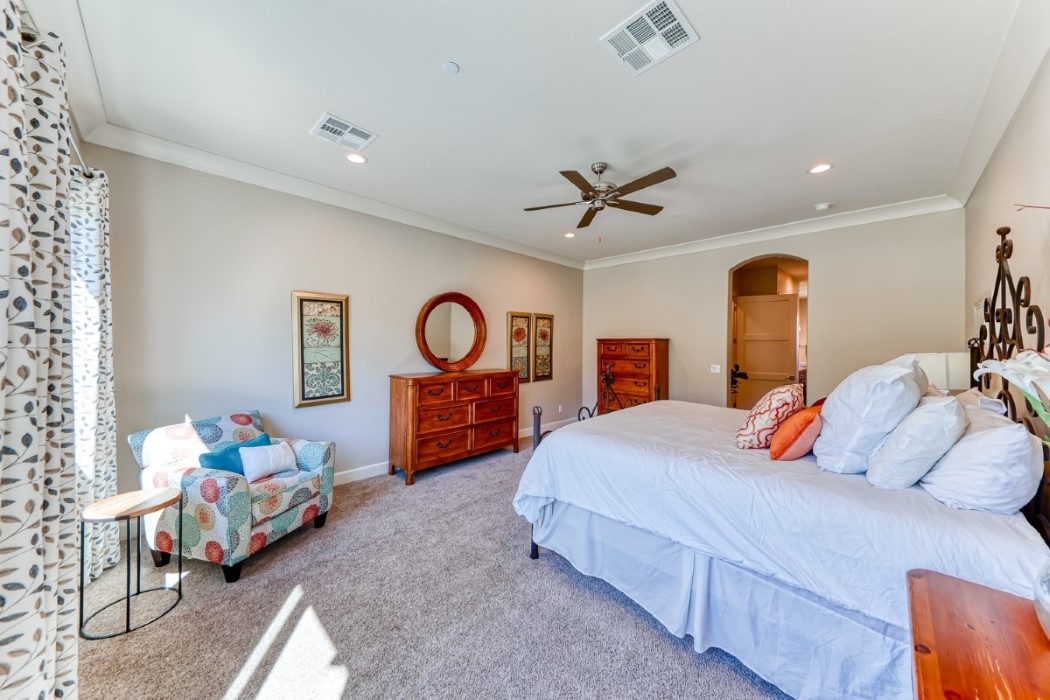 1214 Gloria Mountain Rd