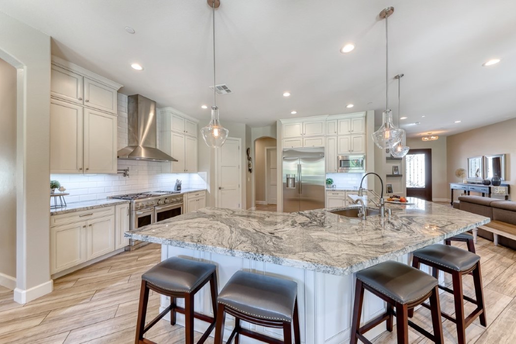1214 Gloria Mountain Rd