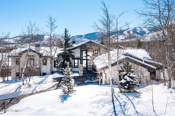 2414 Iron Canyon