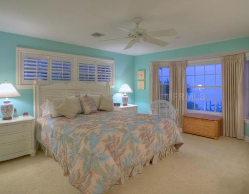 529 BUTTONWOOD BAY DR