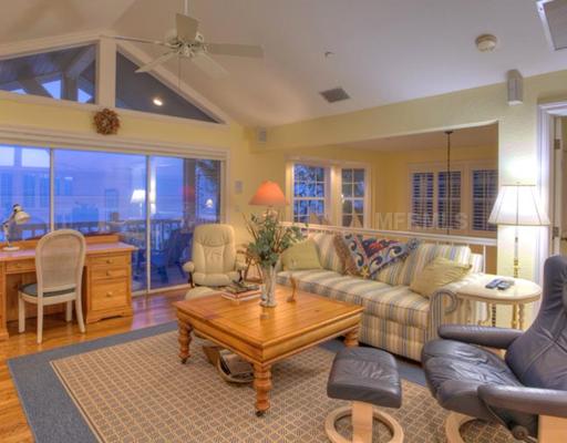 529 BUTTONWOOD BAY DR