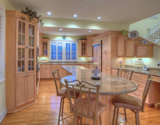529 BUTTONWOOD BAY DR