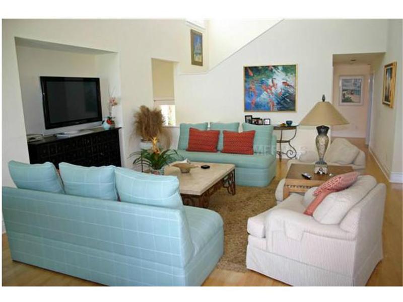 343 PILOT PT LN