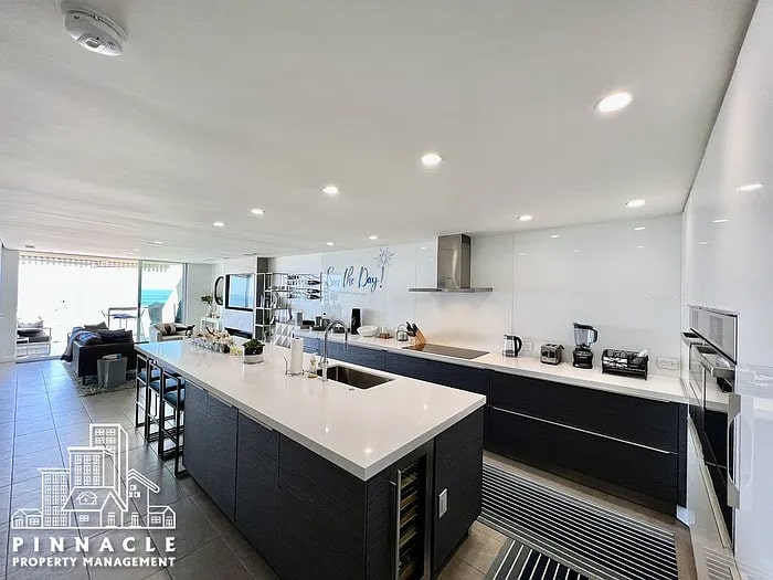 2 E Ketch St #202