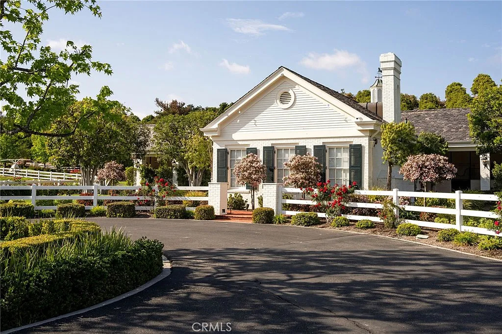 24331 Coto De Caza Dr