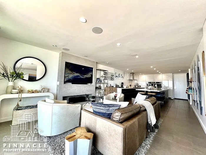 2 E Ketch St #202