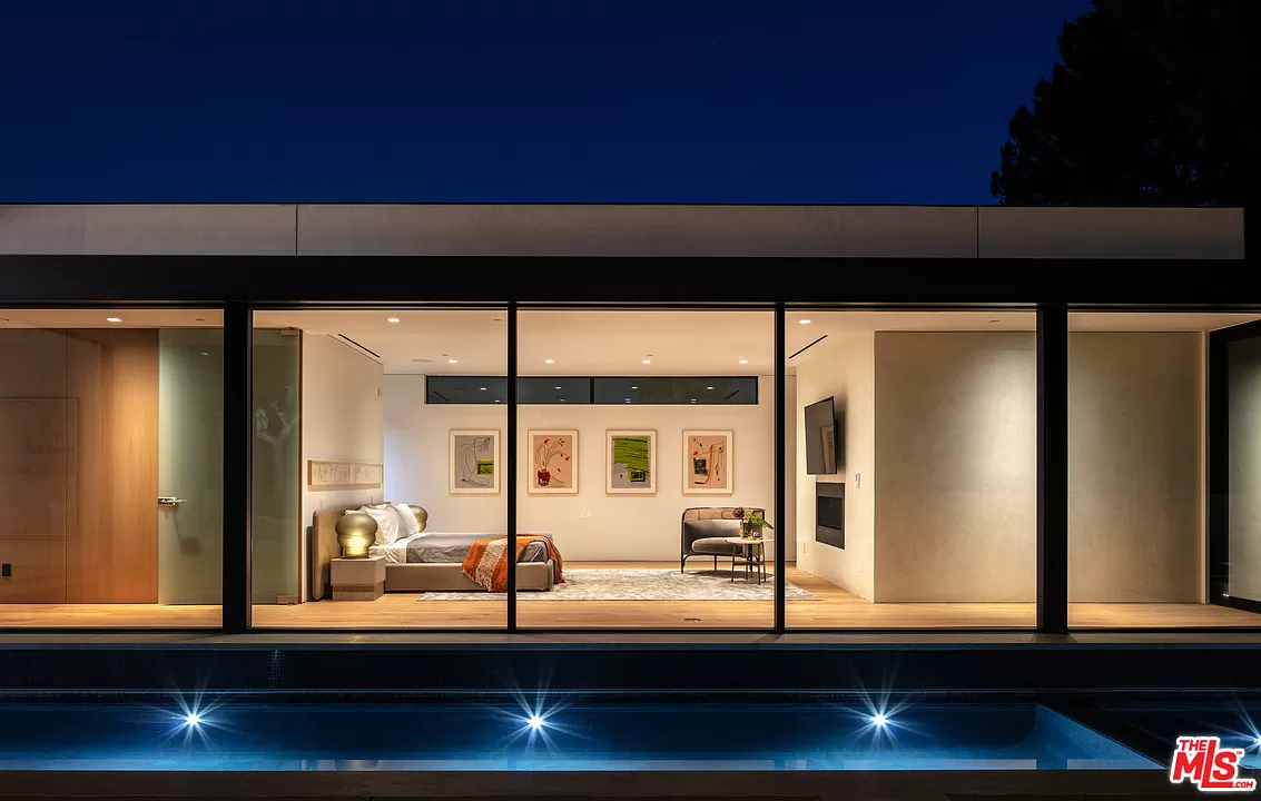 1241 Loma Vista Drive