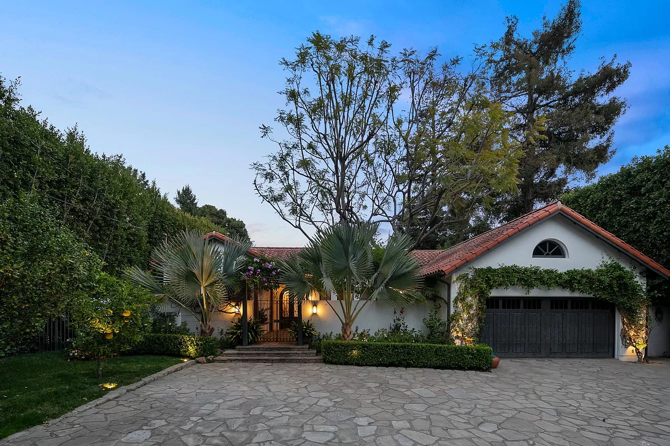 178  N Carmelina Avenue
