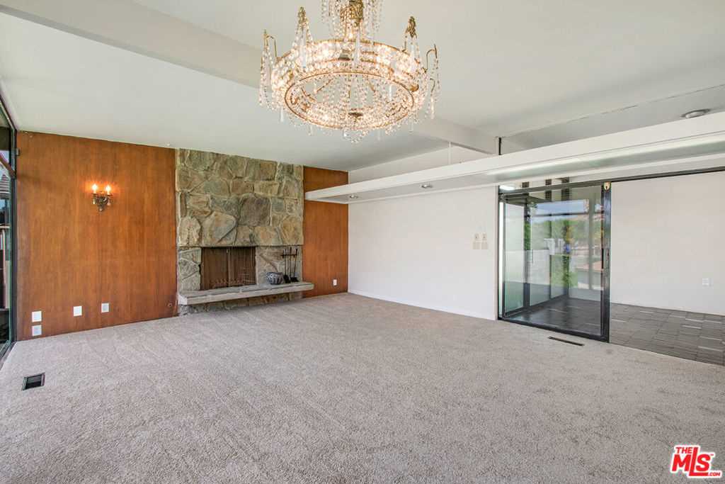 4035 Mount Vernon Drive