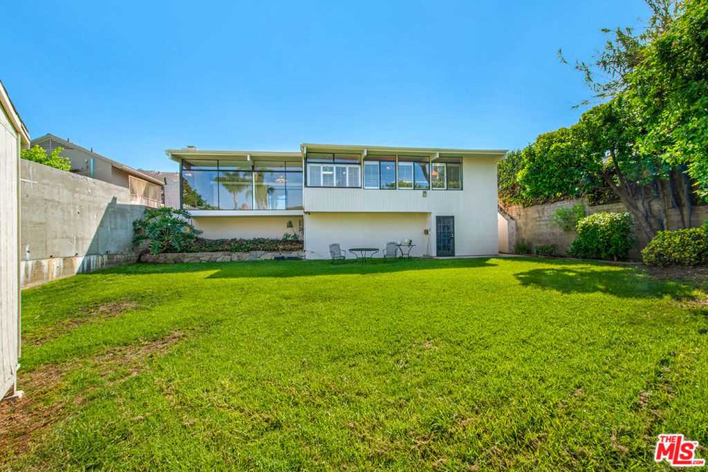 4035 Mount Vernon Drive