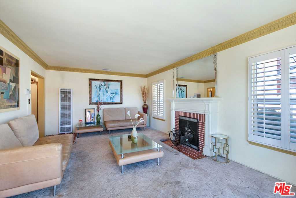 5215 Onaknoll Avenue