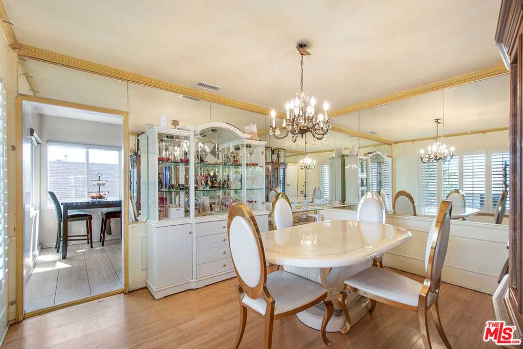 5215 Onaknoll Avenue