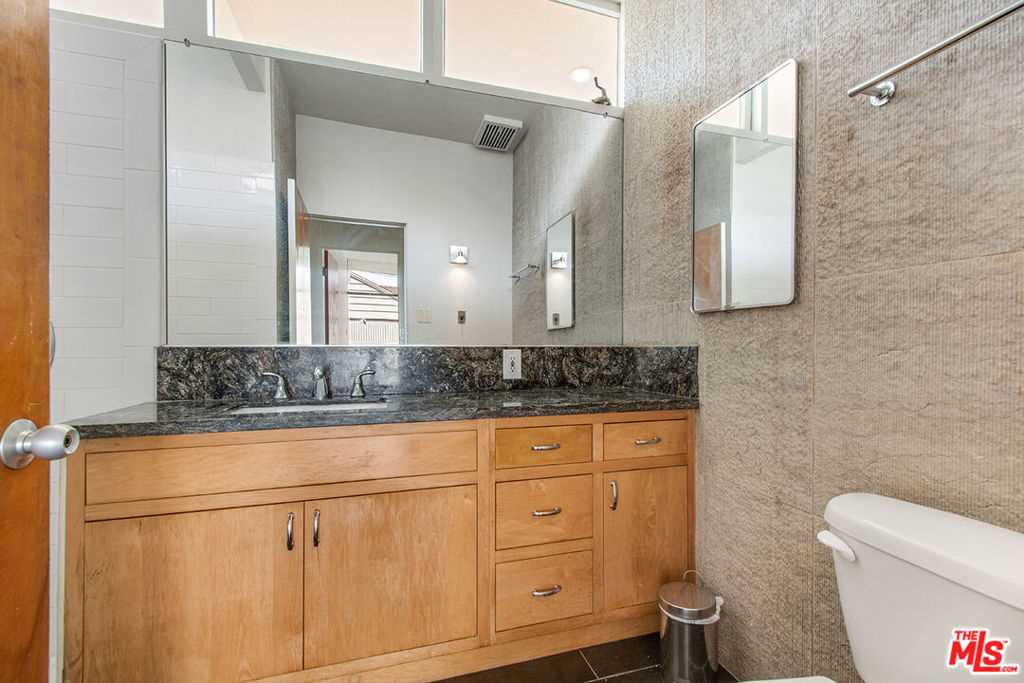 4035 Mount Vernon Drive