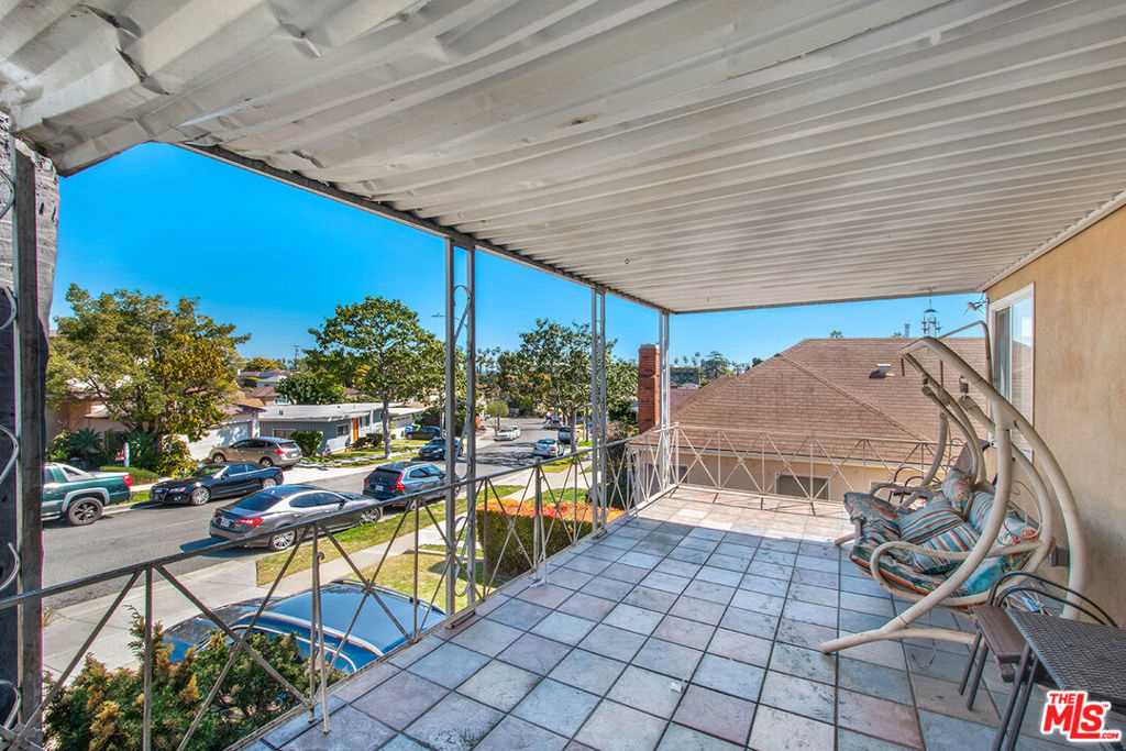 5215 Onaknoll Avenue