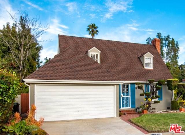 5630 VALLEY GLEN Way