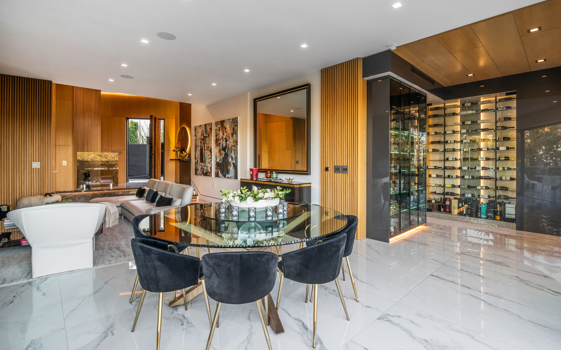 976  Bel Air Road