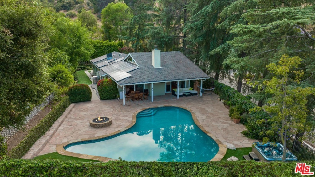 17032 Cotter Place