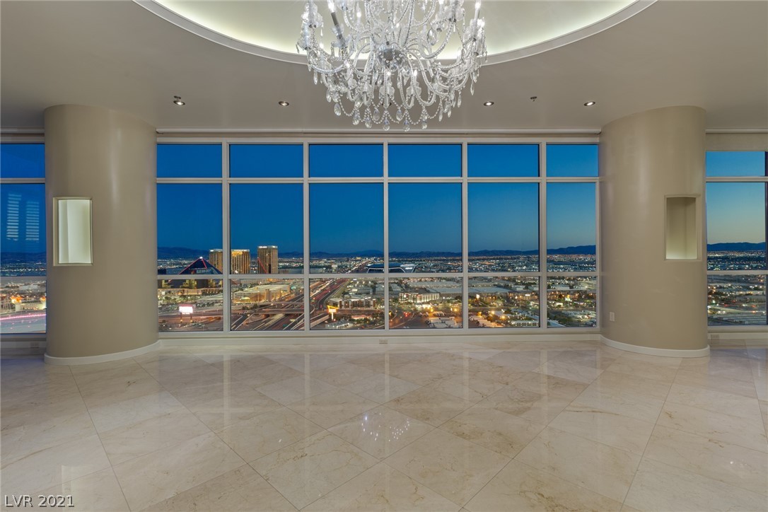 4575 Dean Martin Drive 3200