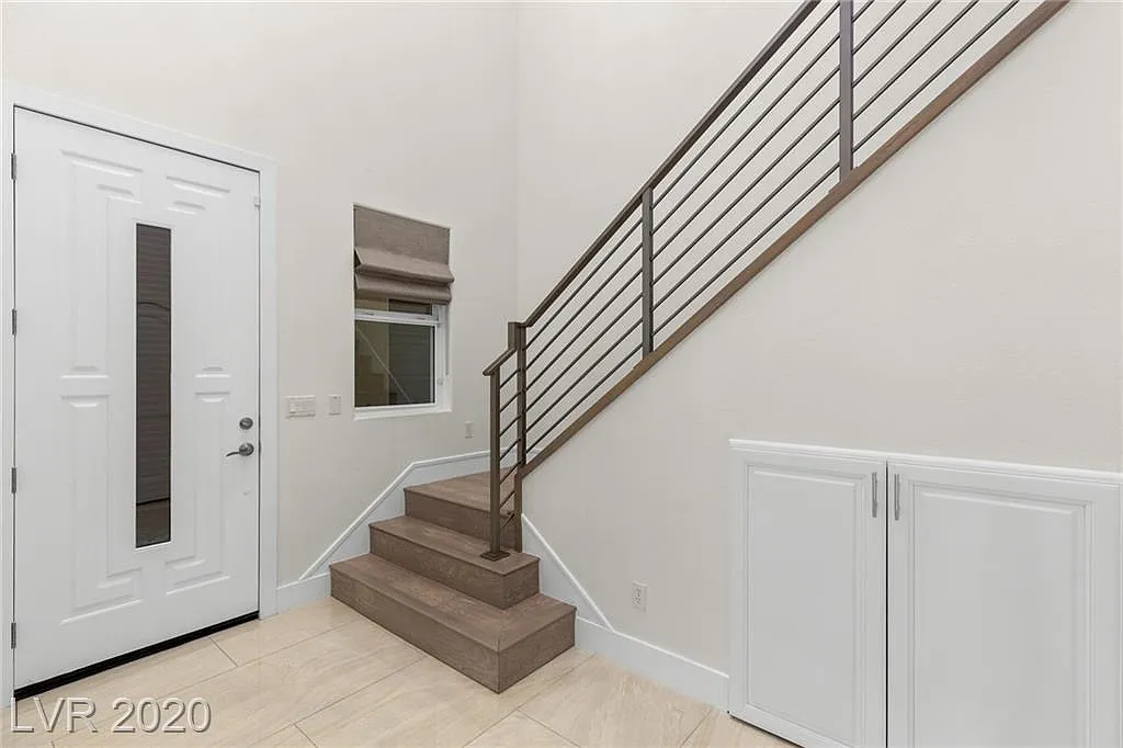 11280 Granite Ridge Dr 1050