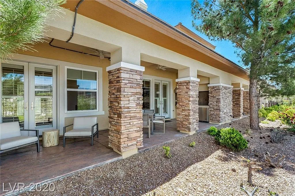 11280 Granite Ridge Dr 1050