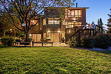 6686 Fairways Drive