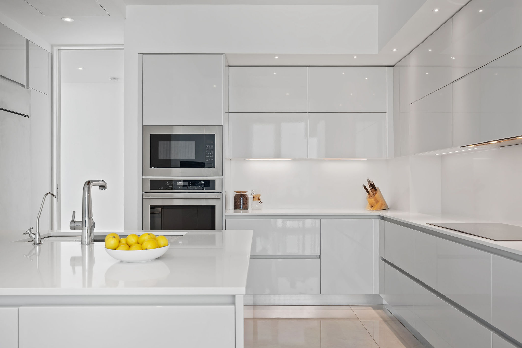 1151 Ave Ponce De Leon  PH