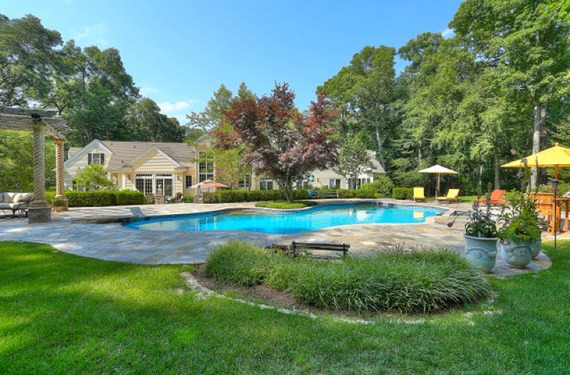 7 Oak Forest Lane