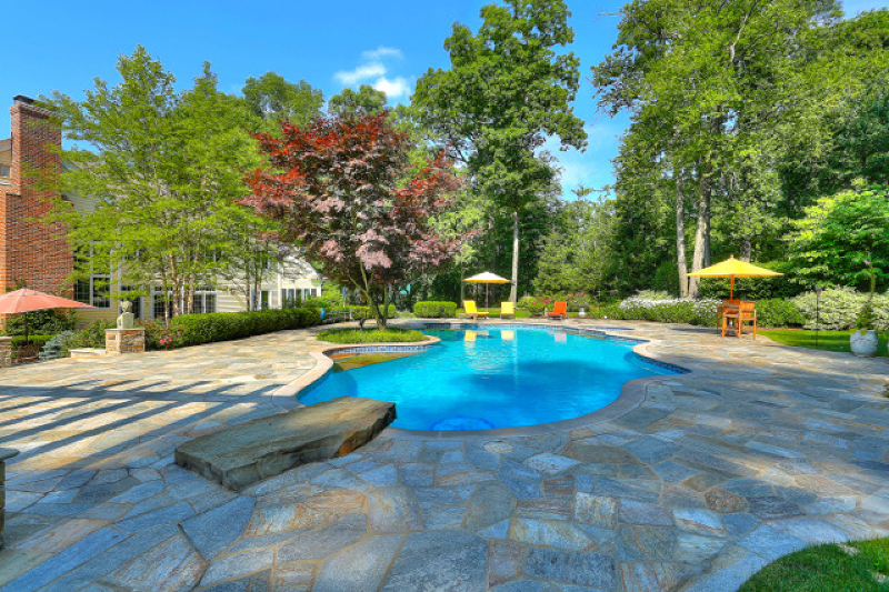 7 Oak Forest Lane