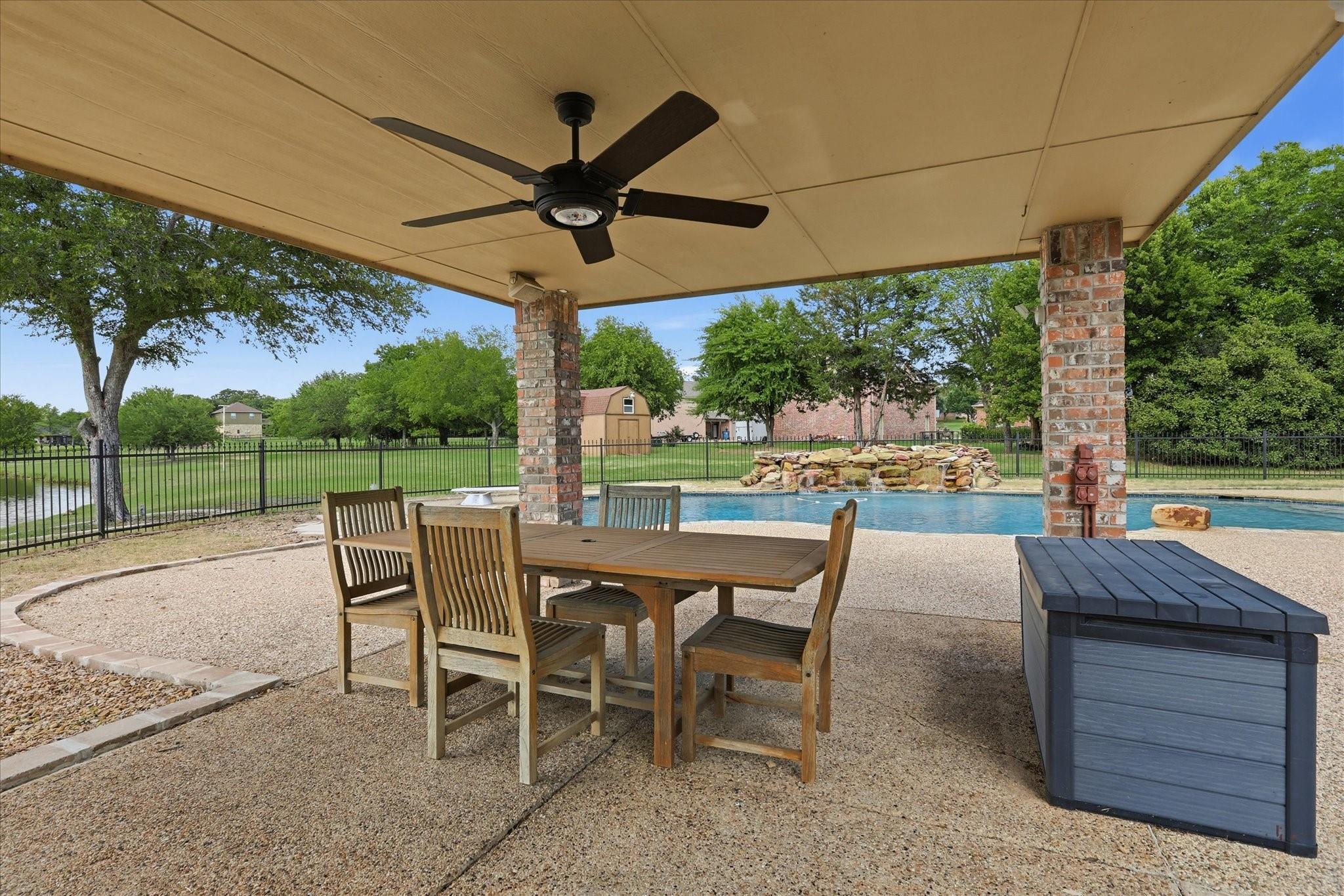 220 Meadow Lake Court