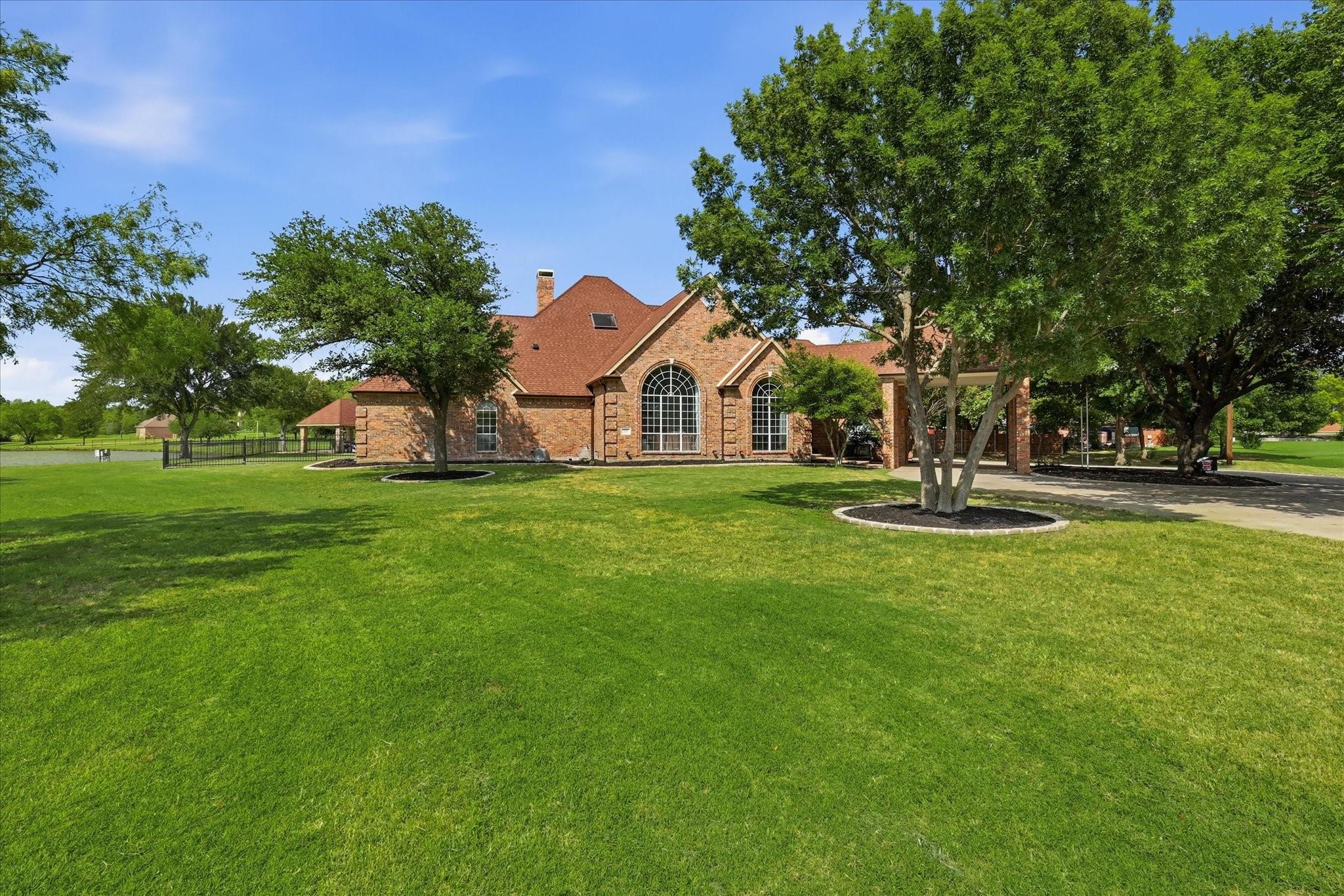 220 Meadow Lake Court