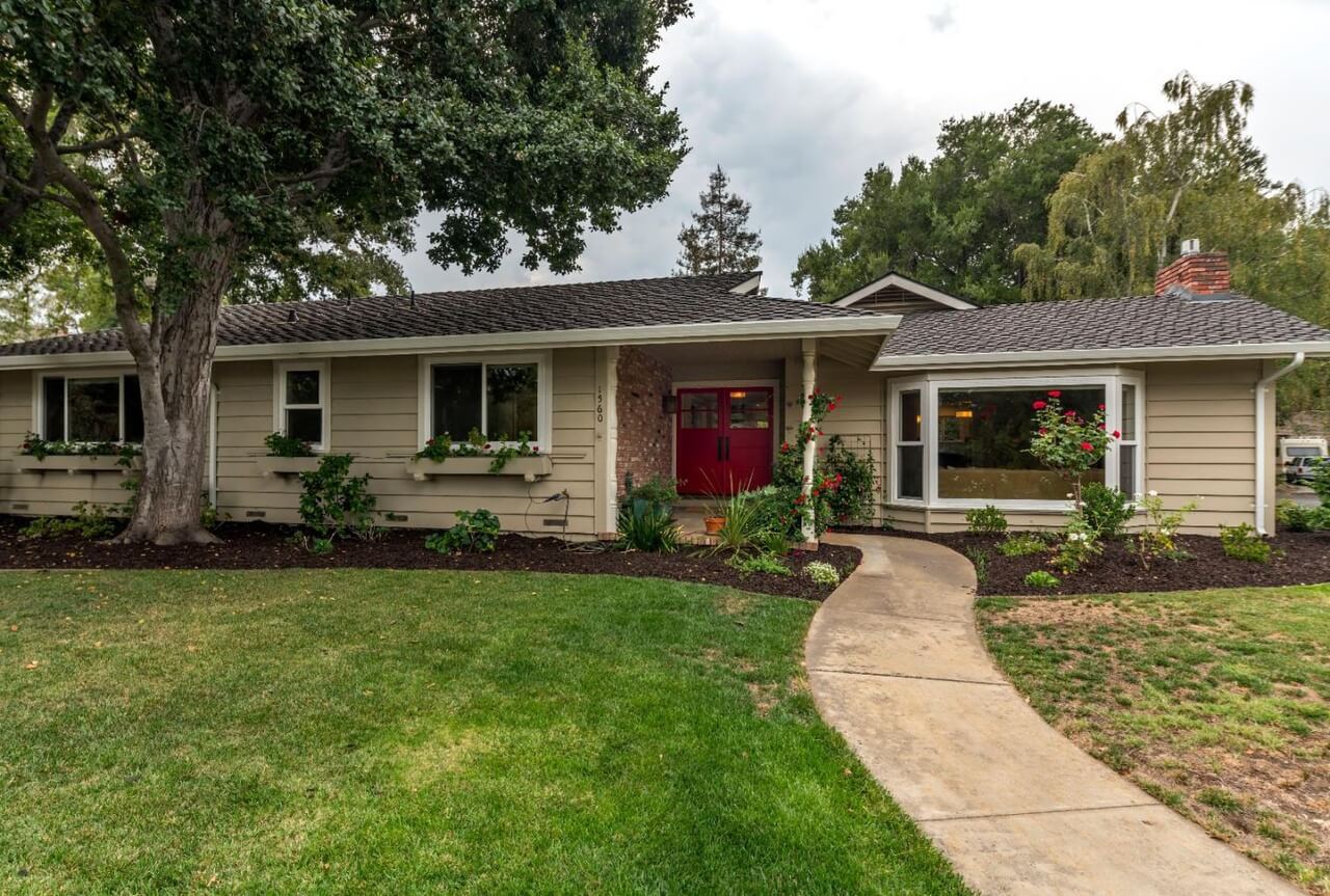 1560 Kensington Circle