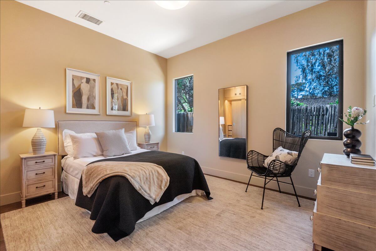 306 Alta Vista Avenue