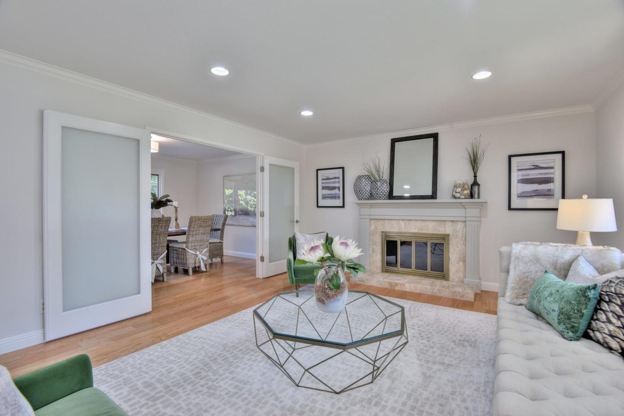 1017 Dartmouth Lane