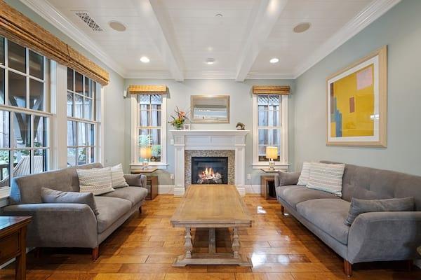 336 Templeton Lane