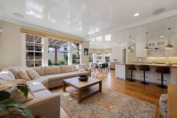 336 Templeton Lane