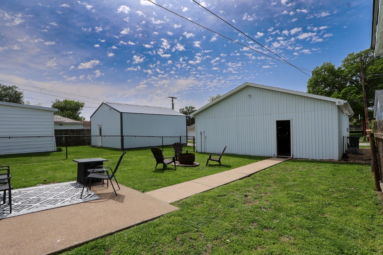 630 S 19th
