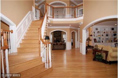 900 Falls Manor Court