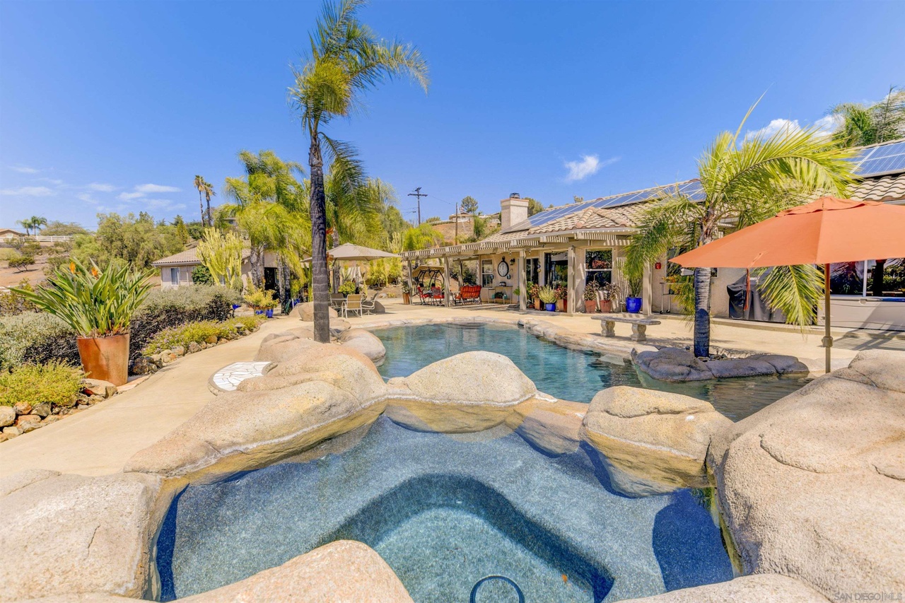 15635 Broad Oaks Rd