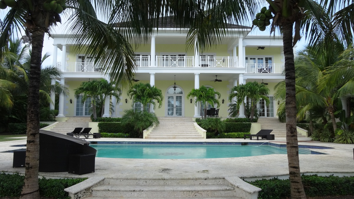 Ocean Club Estates Golf Course Home