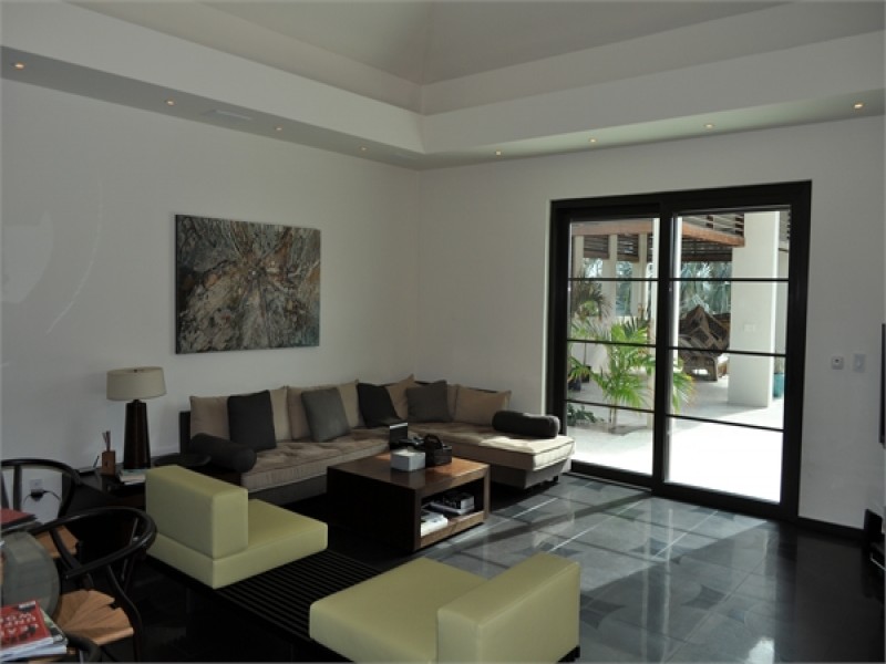 Ocean Club Estates Drive
