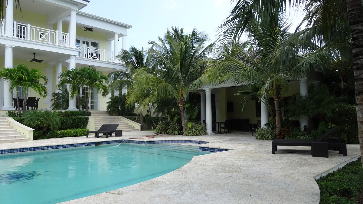 Ocean Club Estates Golf Course Home