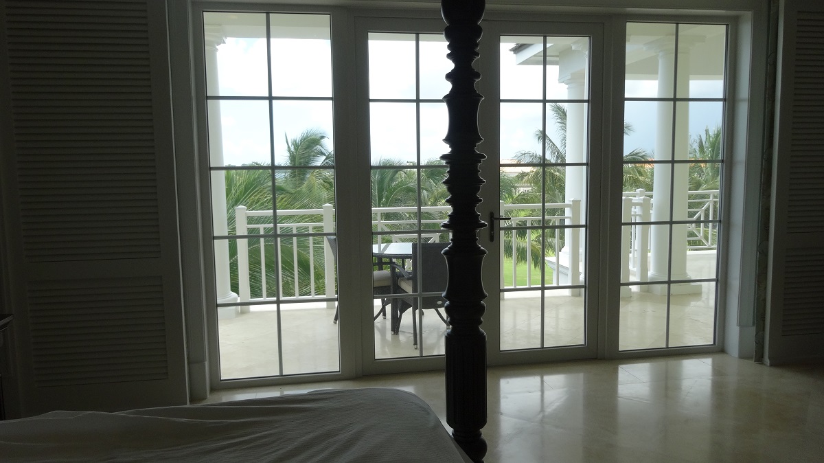 Ocean Club Estates Golf Course Home