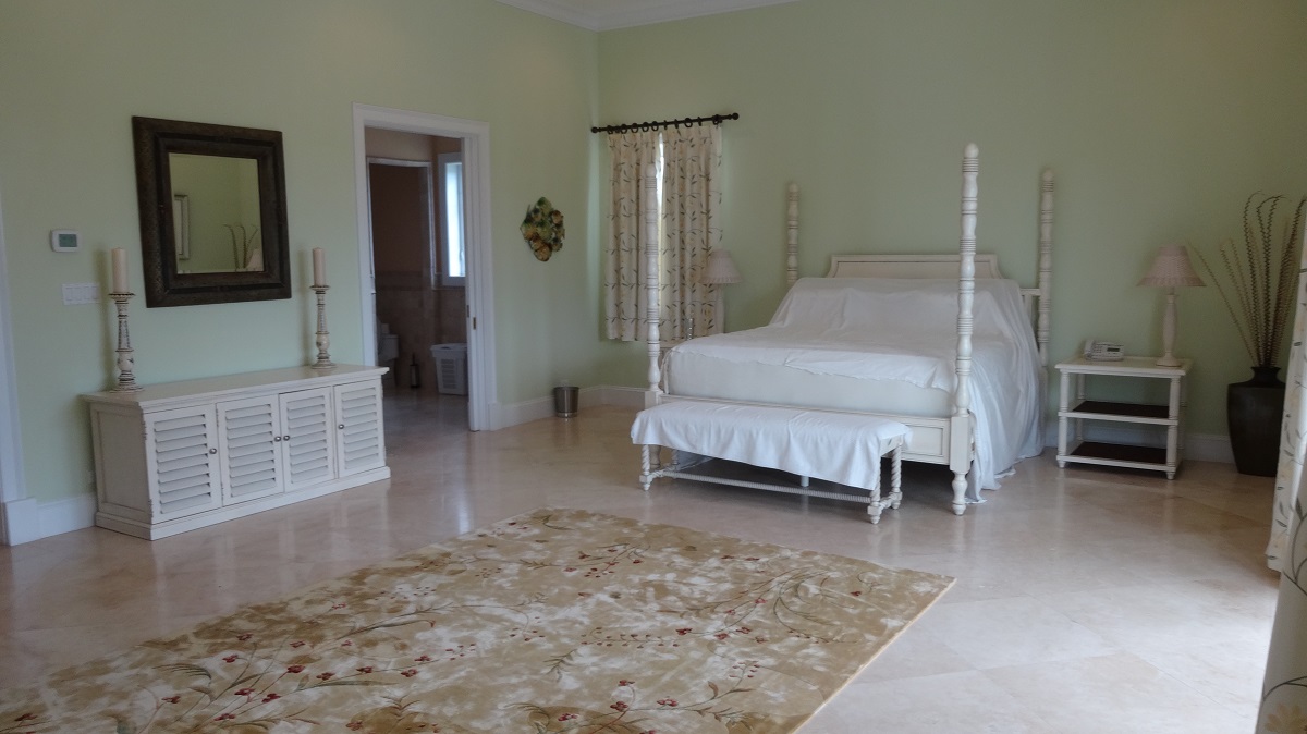 Ocean Club Estates Golf Course Home