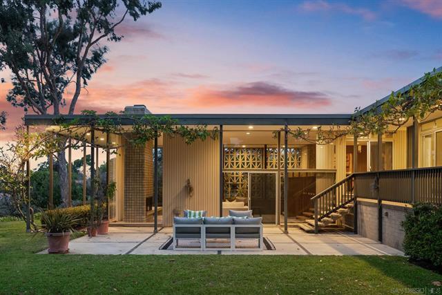 7856 La Jolla Vista Drive