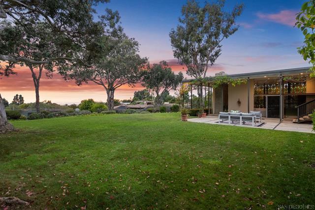 7856 La Jolla Vista Drive